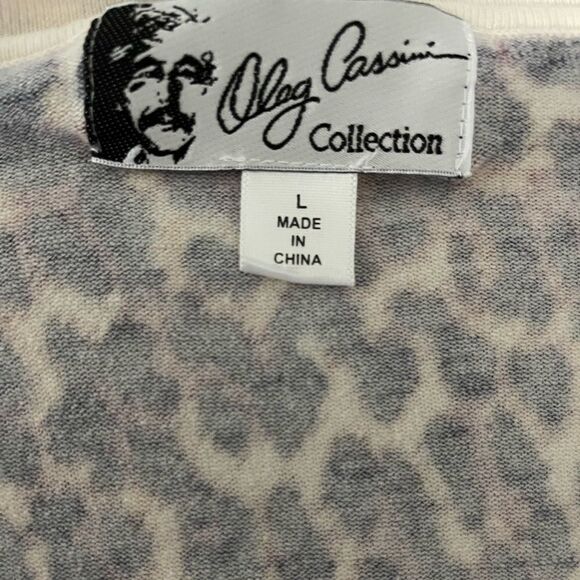 Oleg Cassini Button Down Cardigan - Picture 7 of 9